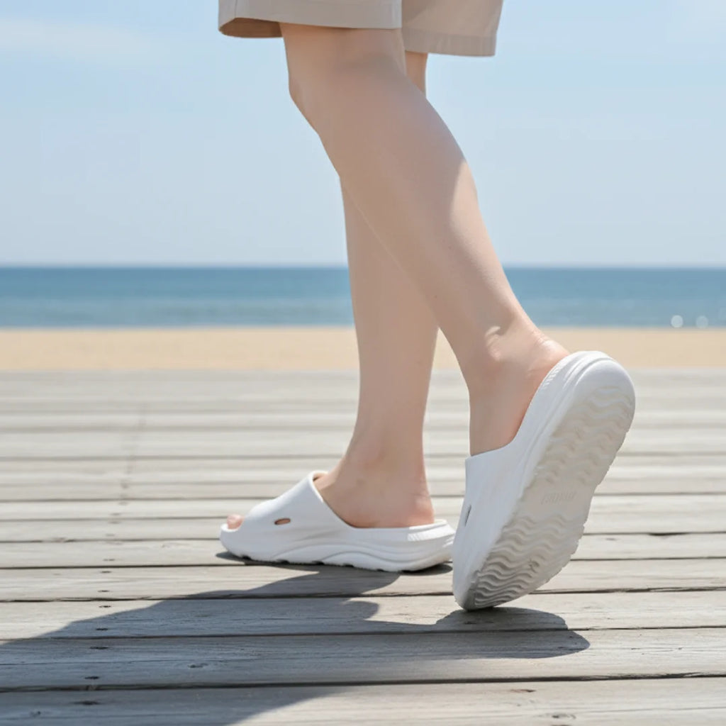 Clogs slides Wear-resistant Beach